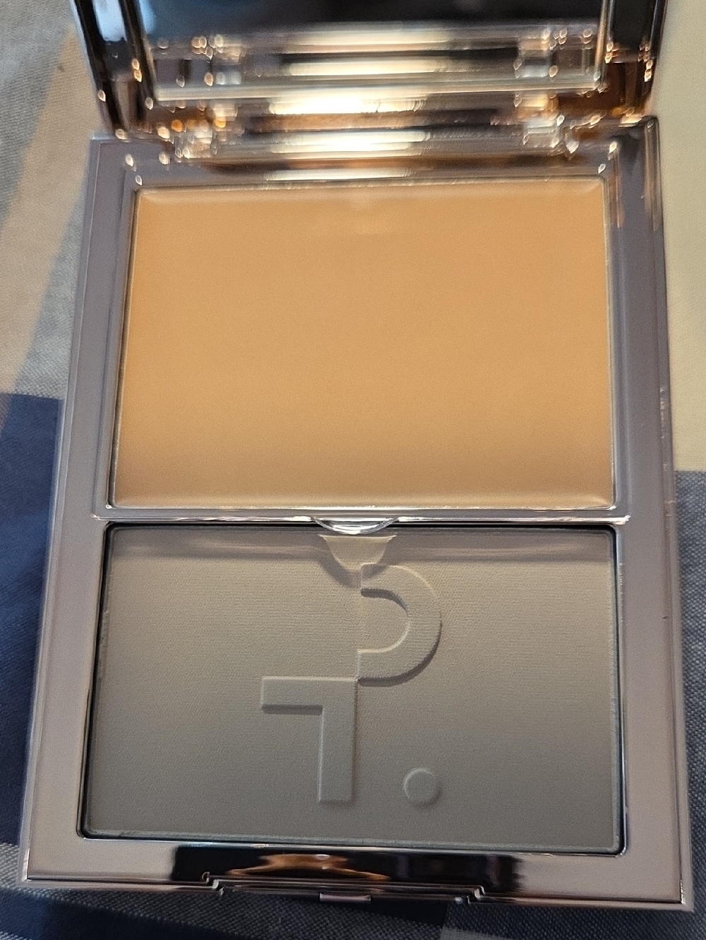 Patrick Ta Major Skin Creme Foundation & Finishing Powder Duo In Fair 2 - Picture 5 of 6